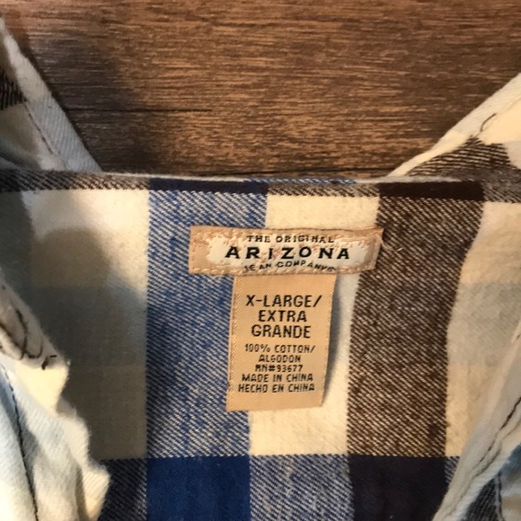 Plaid - Picture 2 of 3